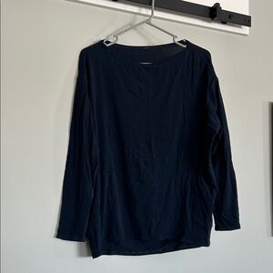 Lululemon Navy Back In Action Organic Cotton Long-Sleeve Shirt